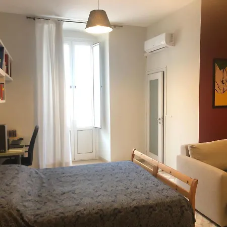 Apartment Borghetto Pedale In Town